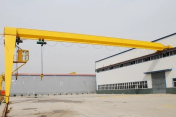 Single Girder Goliath Crane in Raipur